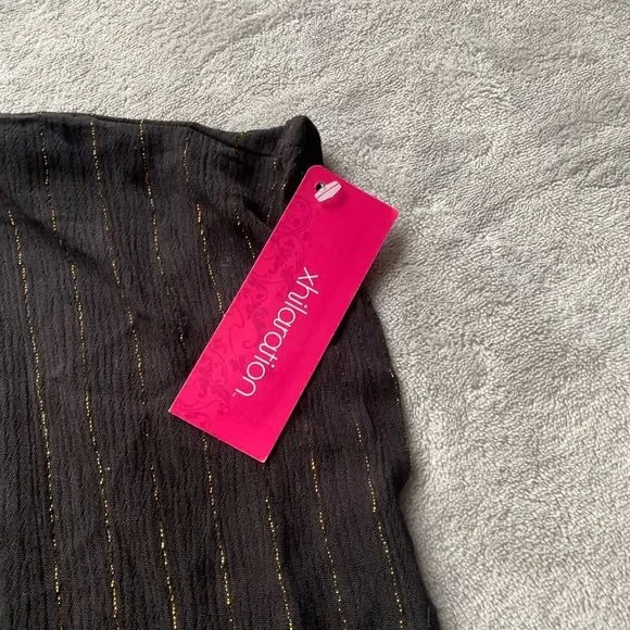 Black and Gold Cover-Up - Picture 5 of 7